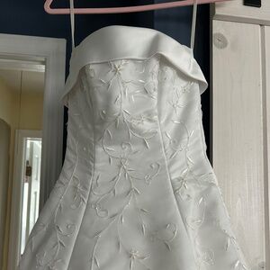 Never worn Maggie Sottero Couture wedding gown